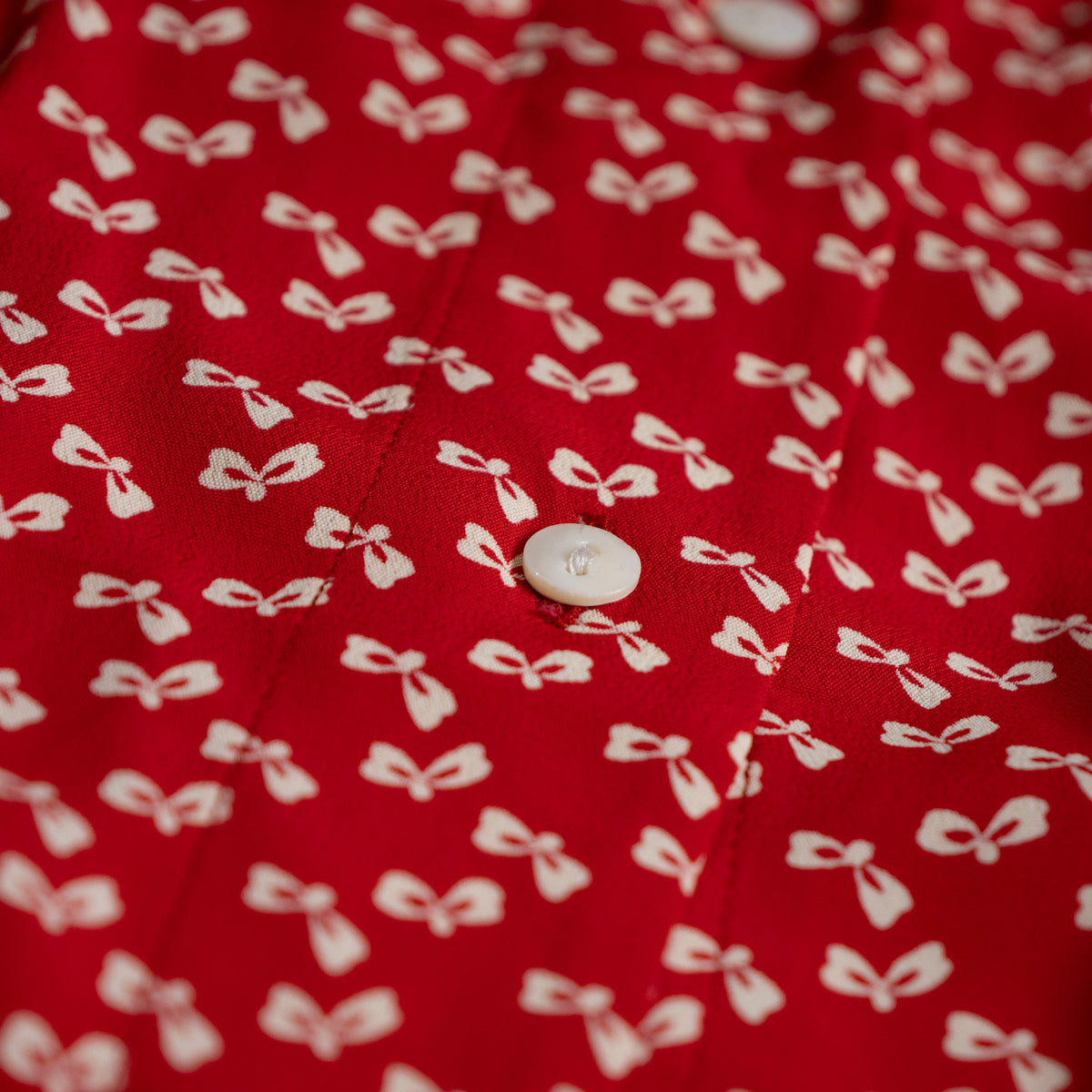 Archival Oliver by Valentino Red Bow Print Viscose Blouse — NOS Deadstock Early 1990s S XS