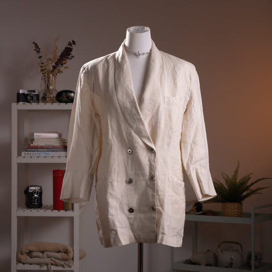 Archival Chantal Thomass 80s Ivory Cream Linen Blazer – oversized double-breasted linen suit jacket with wide shawl lapels, tonal floral embroidery at chest pocket and hip, large horn-effect buttons, relaxed old money silhouette, product shot on dress form