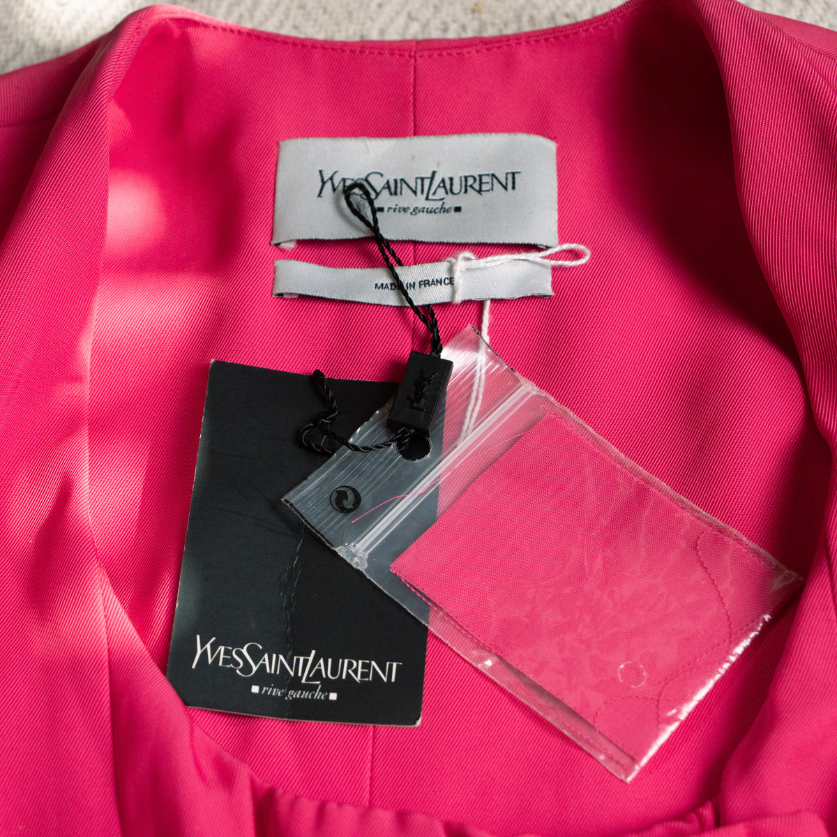 Archival Yves Saint Laurent Tom Ford Fuchsia Jacket Peplum Top  — FW 2001/2002 rive gauche NOS S M