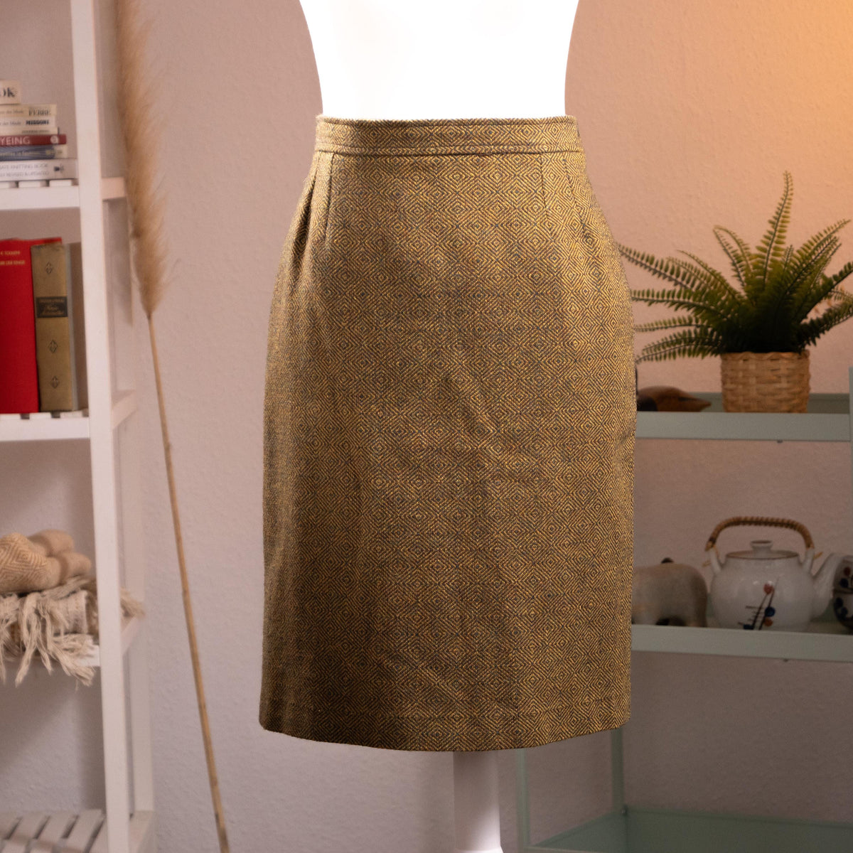 Archival Yves Saint Laurent Rive Gauche 70s Geometric Diamond Jacquard Wool Skirt – olive gold wool with all-over woven diamond lattice jacquard pattern, high waist with structured waistband, front pleat, straight pencil silhouette, knee length, museum quality YSL vintage, product shot on dress form